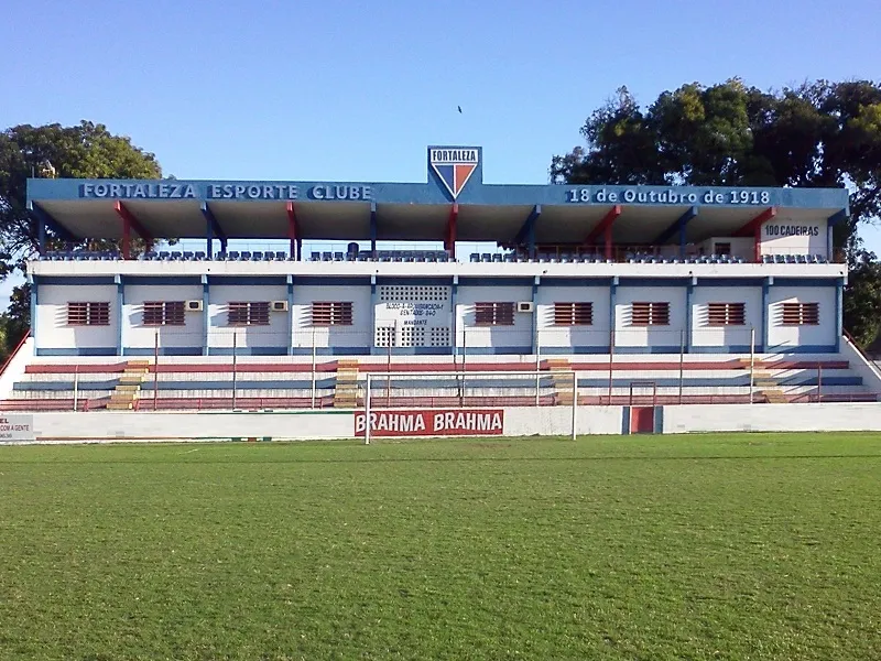 Estádio Alcides Santos, estadio de Fortaleza EC